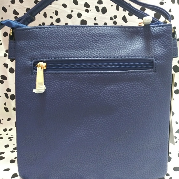 Messengers💜 - Picture 3 of 4